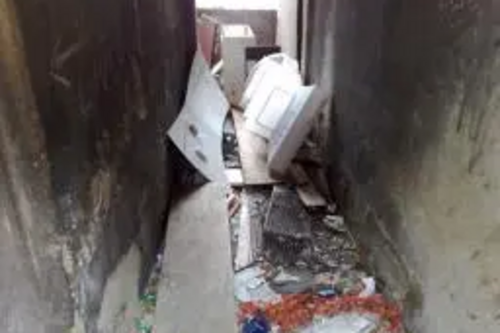 Rubbish in alley