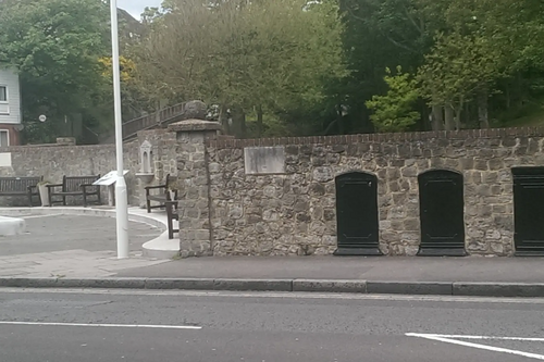 Sandgate War Memorial / Enbrook Park wall - power cupboards