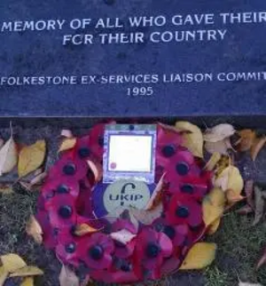 UKIP Poppy wreath