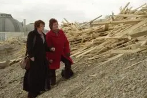 Sharon Bowles MEP with Hazel Thorpe, inspecting the timber that has washed up on Worthing's beach