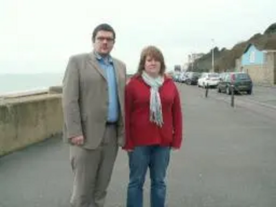 Tim and Season Prater on Sandgate Esplanade