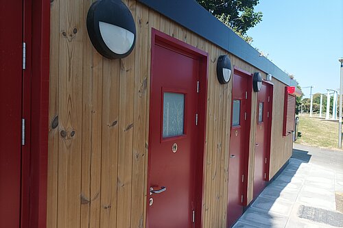 Lower Leas Park toilet block & kiosk