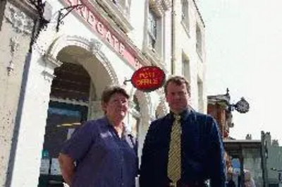 Peter Carroll and Linda Cufley outside Sandgate Post Office