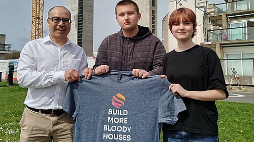 Larry Ngan, Daniel and Fry with "Build More Houses" t-shirt on The Leas, Folkestone